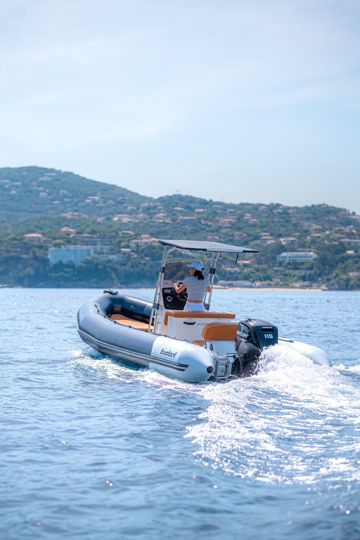 Bombard Access — bateau avec permis en location chez Marinaloc à Propriano, Corse-du-Sud
